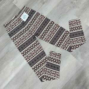 Butter-soft Infinity Raine patterned leggings